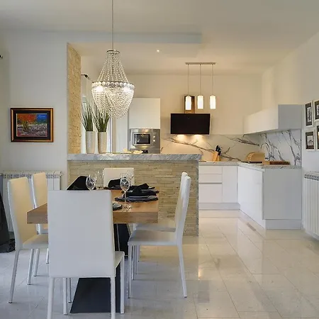 Holiday home Paradiso