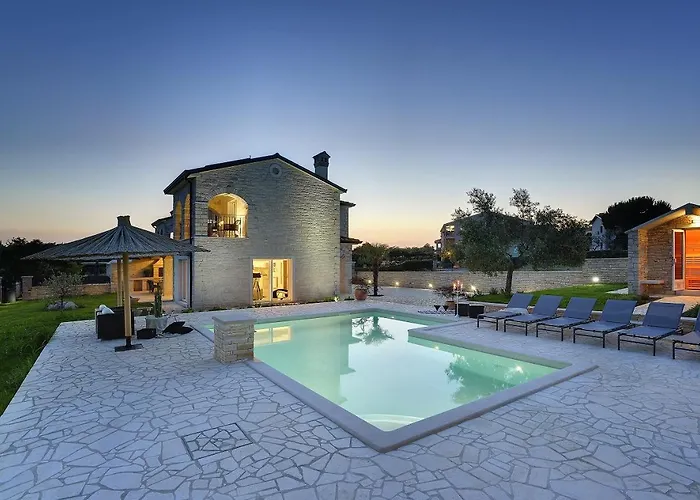 Paradiso ロヴィンスコ・セロ